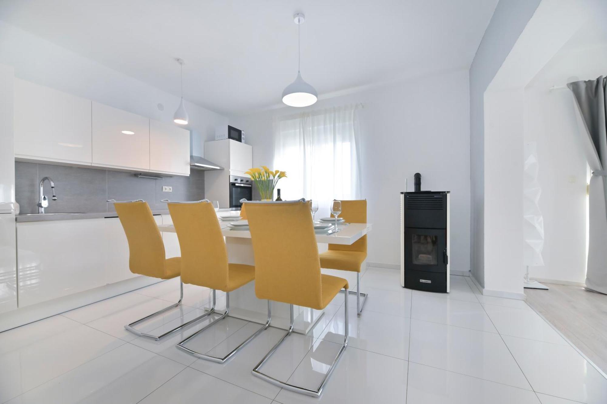 Apartment Amelie - With Pool And Sauna! Galovac  ภายนอก รูปภาพ
